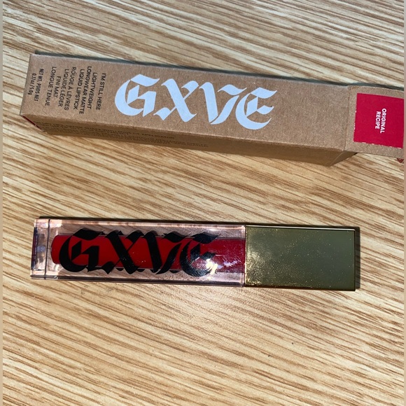 NIB - GXVE BY GWEN STEFANI
I’m Still Here Longwear for lips - Picture 7 of 13